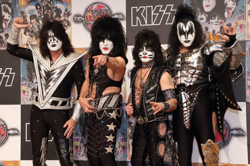 Kiss日本公演19 メンバーとペルソナ キャラクター をおさらい キッス