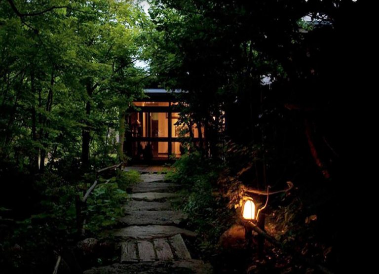 「民宿ふらっと」へのアクセスと予約方法。能登イタリアンのベンジャミン・フラットと船下智香子夫妻【情熱大陸】